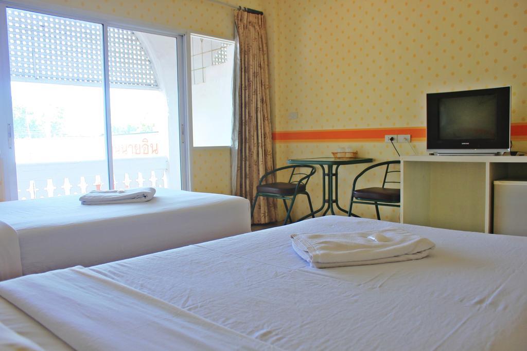 Be Fine Guesthouse Phuket Zimmer foto